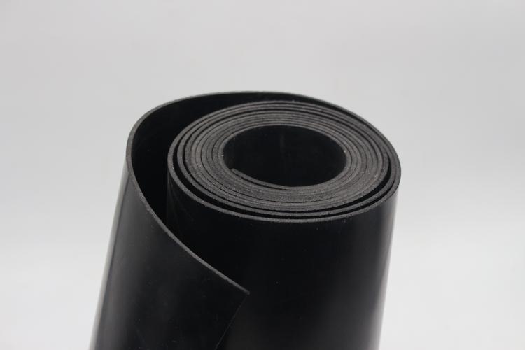 上海强仁橡塑保温生产销售各种橡胶板橡胶制品欢迎咨询